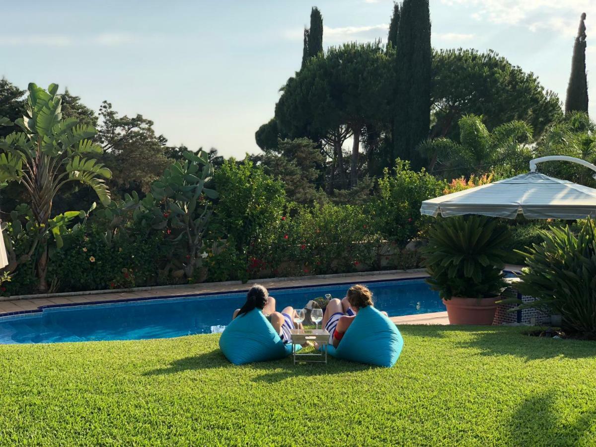 Villa Breeze Boutique Guest Rooms, Marbella Sitio de Calahonda Kültér fotó